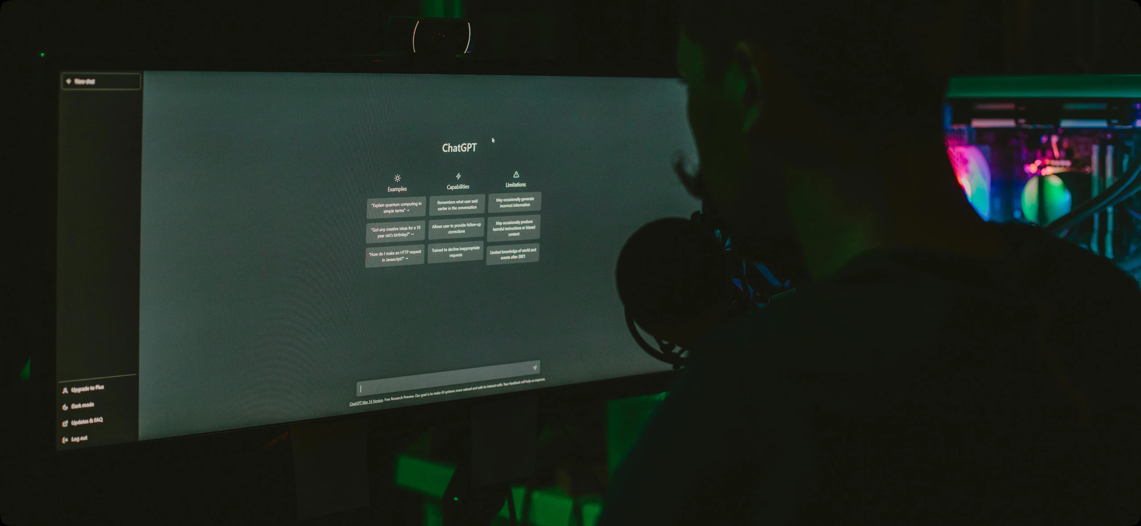 Operator working at a multi-screen station